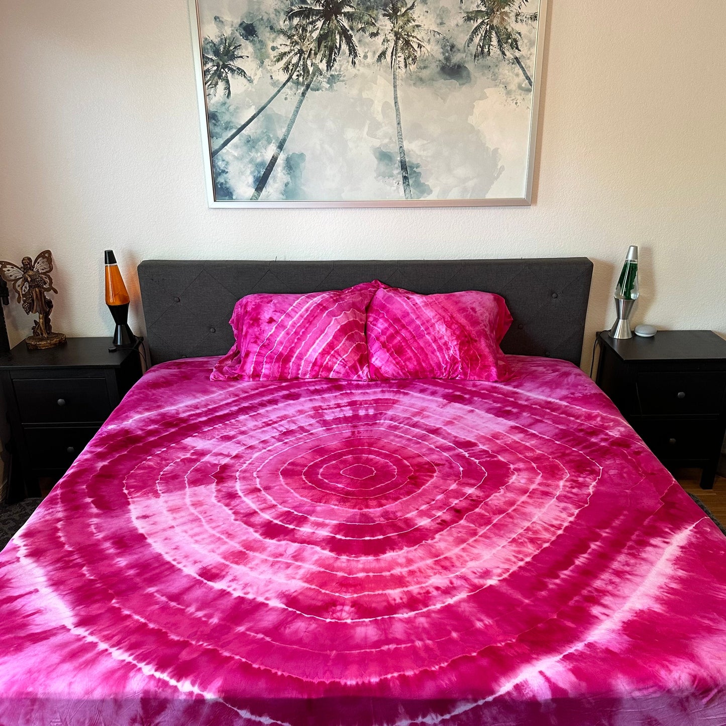 Luxe Bamboo Sheet Set Hand Dyed by HMYC | 4 Piece Queen Size | Pink Circles